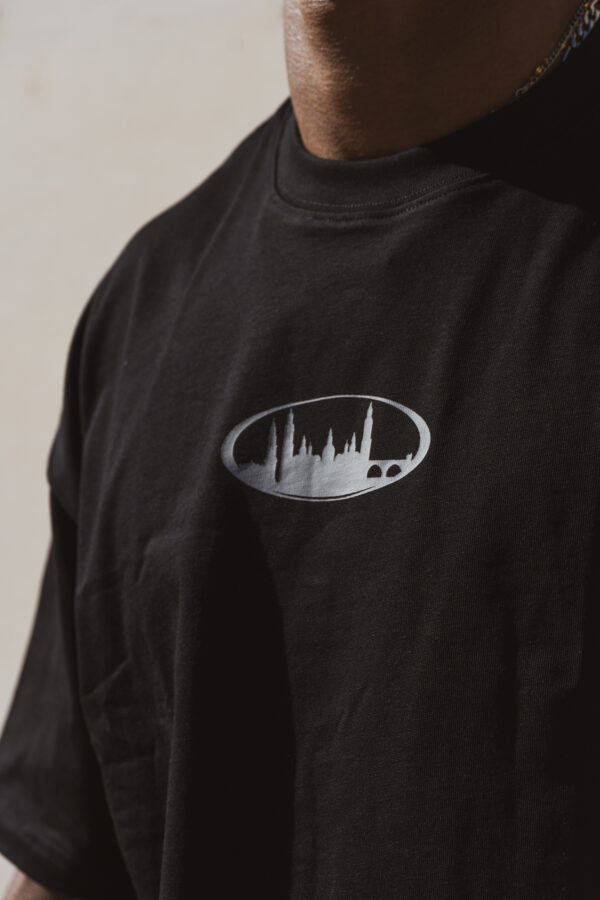 Camiseta Oversize Pilar Negra - Imagen 4